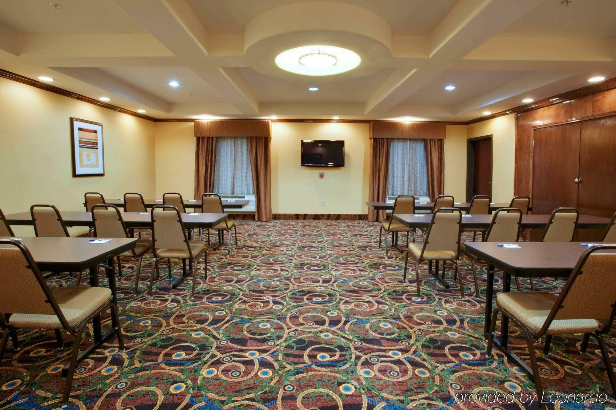 Holiday Inn Express Hotel & Suites Waller By Ihg Екстер'єр фото